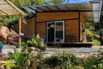 Image de Malaya Lodge⎯ Romantic off grid cabin near Panama City
