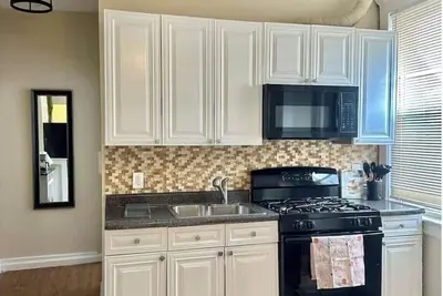 Image de Cozy 1-bedroom apartment in tranquil New Rochelle with Ac, WiFi