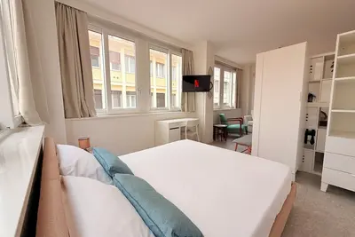 Image de Cozy suite in the heart of Lecce with a view of the basilica of Santa Croce