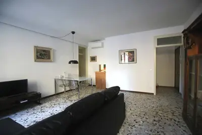 Image de Nani Pistor apartment in Dorsoduro area San Trovaso Zattere It027042c2bigmerth