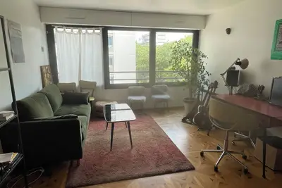 Image de Spacieux et lumineux appartement à Ménilmontant au pied du métro