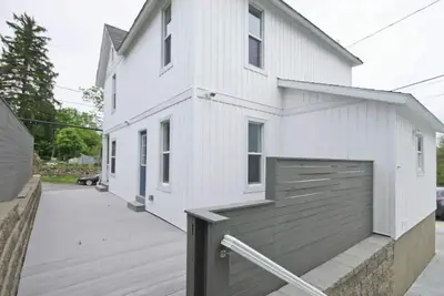 Image de Entire Home Near Downtown