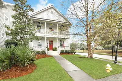 Image de Get Away but Feel at Home- Park Circle