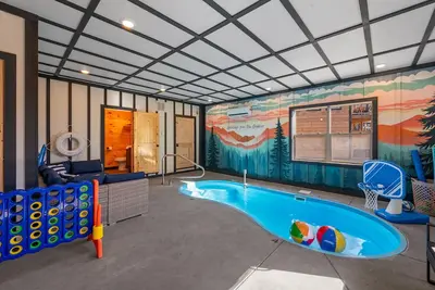 Image de New, Indoor Pool, Game Room, Bunk Room, Hot Tub