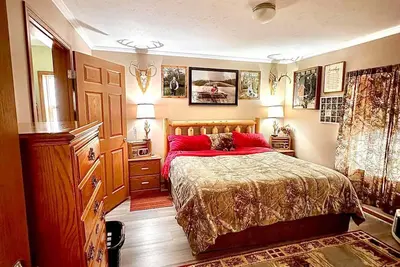 Image de Whitetail Oasis 2-bedroom ranch house in beautiful Two Rivers!