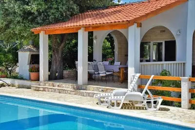Image de Maison pour la famille avec la piscine Selca, Brac (K-23995)