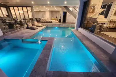 Image de Stunning Resort Style Spa & Sauna Retreat (kid friendly) in Shell Cove