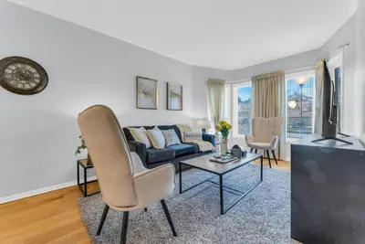 Image de Spacious 4br Home with Parking
