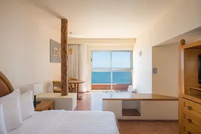 Image de Elegant 1br Condo with Beachside Vibes