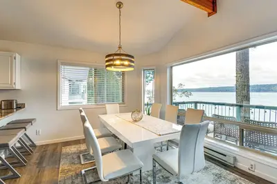 Image de Balcony w/ Bay Views: Family Gem in Port Townsend