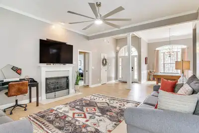 Image de 10 Mi to Augusta: Quiet Home w/ Patio & Yard!