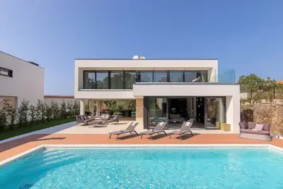 Image de Villa #1 for 8 people near Rovinj with 50 m2 private pool, sauna & pet friendly