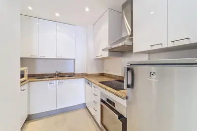 Image de Appartement vue mer avec piscine