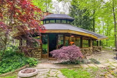 Image de The Roundabout Cabin near Portsmouth, Ohio