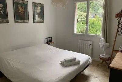 Image de Belle maison de campagne avec grand jardin et piscine