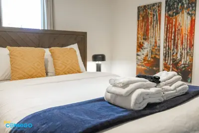 Image de *Long stays Welcome* + Close to Downtown + Utopia Home