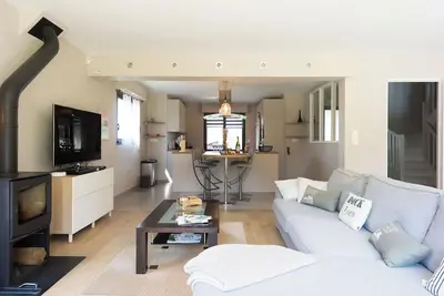Image de Villa Spacieuse & Moderne, Proche des Plages