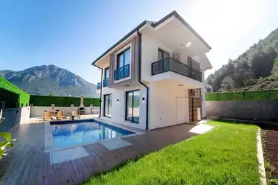Image de Secluded Villa with Private Pool and Garden in Yeşilüzümlü, Fethiye
