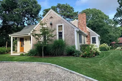 Image de New for 2025! Coastal home in Brewster near beaches and bike path. Rpms161