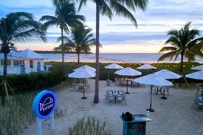 Image de Marathon Beachfront | 1br Veranda + Luxury Bath