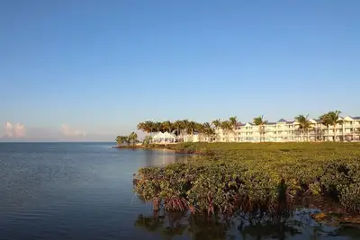 Image de Marathon Beachfront | Ada 2 Queens + Veranda
