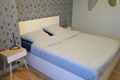 Image de Appartement 9 pers. Jardin et Piscine en centre ville