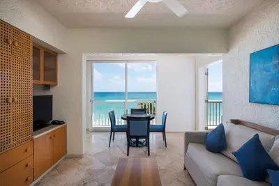 Image de Sun & Sand Sanctuary at Cancun
