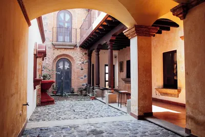 Image de 4br 4ba - Group-Friendly house in Antigua w Jacuzzi, Theater, Starlink Internet