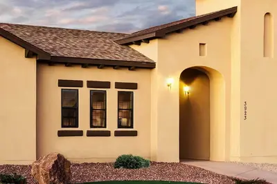 Image de Modern & Fully Equipped Villa in Hobbs Unit B