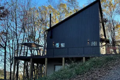 Image de Modern 2-bedroom mountain house in brilliant Lansing