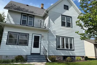Image de Charming 4-bedroom house in fabulous Elkhart Lake - Walking Distance to All