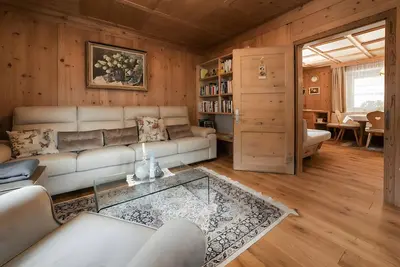 Image de Maison de vacances 'Ciasa Ilda - Charming House' avec balcon et Wi-Fi