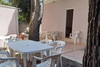 Image de Appartement \"Asmara\" avec jardin partagé et Wi-Fi