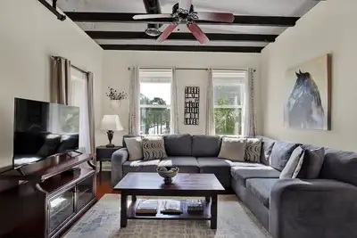 Image de City Market Loft, Walk everywhere, Pool Access