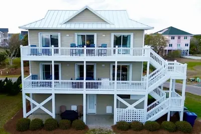 Image de New Rental-4br3ba House at South Topsail Beach W/Private Beach & Pool Access