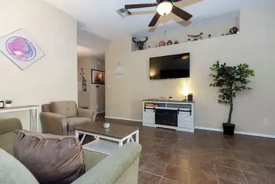 Image de Heart of New Mexico: Cozy 3br Pet-Friendly Home Near Hwy 70 – Sleeps 6!