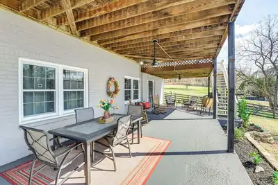 Image de Rustic Cowboy Ranch Retreat: Stay Near Nashville