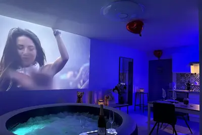 Image de SuiteEdenSpa Appart'HôtelBienEtre Résidence TerrasseCouverte Barbecue P-Gratuit