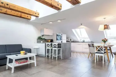 Image de Appartement confort - loggia, lit boxspring & Wifi