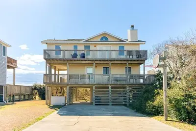 Image de 408 - Nags Head Rental Home w/ Ocean Views and Community Pool!