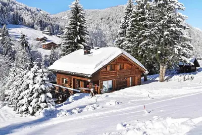 Image de Chalet 4 étoiles à La Clusaz, 14 pers. , sauna, animaux bienvenus