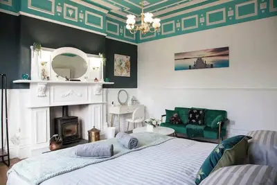 Image de Stunning Victorian Elegance @ Kingscliffe | Sleeps 16