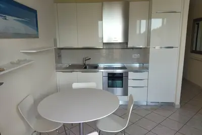 Charming 1-bedroom apartment in Lerici with WiFi, Ac