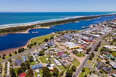 Image de Ocean Bridge - 300m from the foreshore and the footbridge to 90 Mile Beach