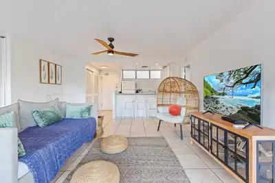 Image de Spacious Home Steps from Kamaole 3 Beach