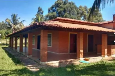 Image de Paradise in Itirapina with swimming pool, river inside the property