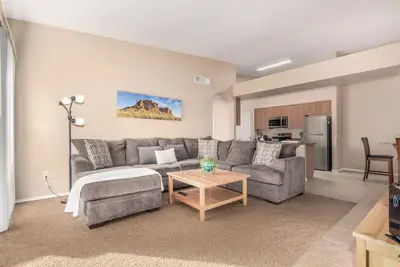 Image de Mesa Retreat – Cozy & Convenient