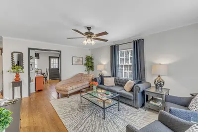 Image de Cute 2-bedroom bungalow in downtown Raleigh