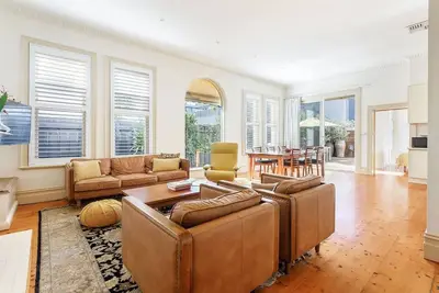 Image de The Sussex Vintage Haven near Albert Park Lake
