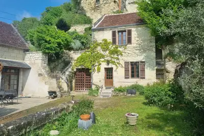 Maison semi troglodyte Montrichard(41) proche zoo Beauval et  de Chenonceaux
